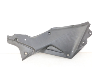 CACHE SOUS SELLE GAUCHE