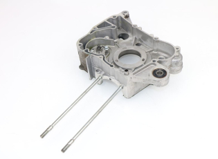 CARTER MOTEUR DROIT
