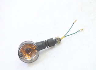 CLIGNOTANT AVANT DROIT