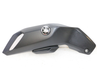 FLANC LATERAL AVANT GAUCHE