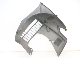 GRILLE RADIATEUR DROITE