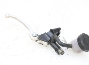 MAITRE CYLINDRE AVANT