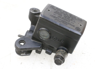 MAITRE CYLINDRE AVANT