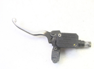 MAITRE CYLINDRE FREIN ARRIERE