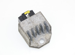 REGULATEUR CHARGE