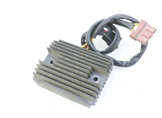 REGULATEUR CHARGE