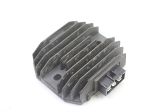 REGULATEUR CHARGE