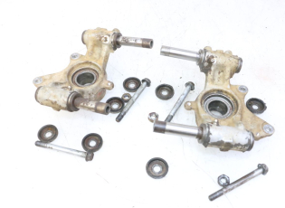 SUPPORT ETRIER FREIN ARRIERE