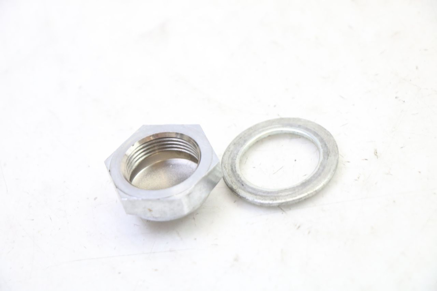 photo de DADO DELLA PIASTRA FORCELLA SUZUKI SV S 650 (2003 - 2009)