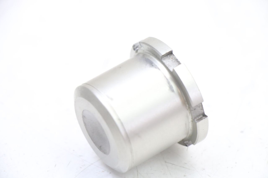 photo de DADO DELLA PIASTRA FORCELLA YAMAHA TRACER 7 700 (2020 - 2024)
