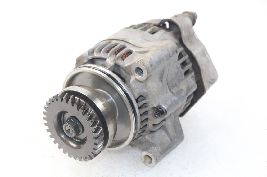 photo de Alternatore SUZUKI GSX-F GSXF 600 (1998 - 2004) - Vista principale