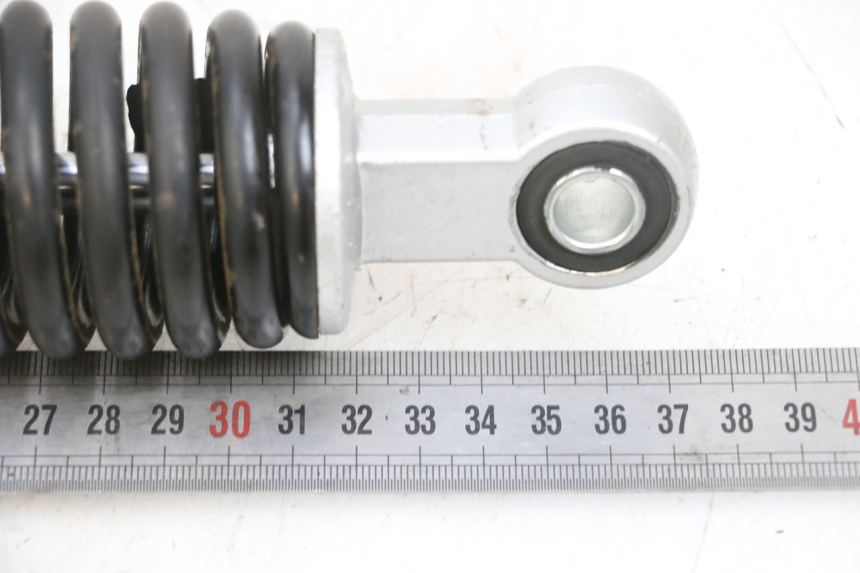 photo de AMMORTIZZATORE POSTERIORE SYM CROX 4T 50 (2016 - 2023) - Primo piano tecnico