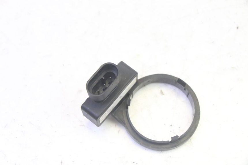 photo de ANTENNA TRANSPONDER PIAGGIO MP3 RL 250 (2007 - 2010) - Dettaglio del componente