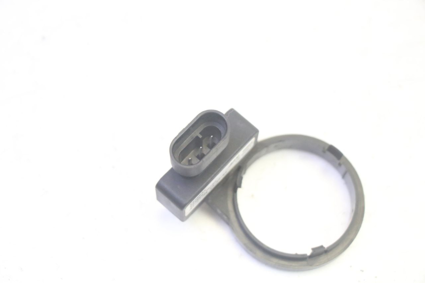 photo de ANTENNA TRANSPONDER PIAGGIO MP3 RL 250 (2006 - 2010) - Dettaglio del componente