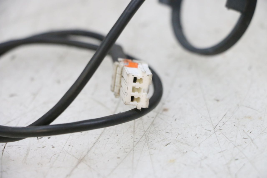 photo de ANTENNA TRANSPONDER PEUGEOT SATELIS 125 (2006 - 2009) - Dettaglio del componente