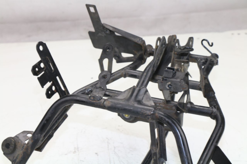 photo de ARAIA ANTERIORE HONDA FES S-WING SWING ABS 125 (2007 - 2015)