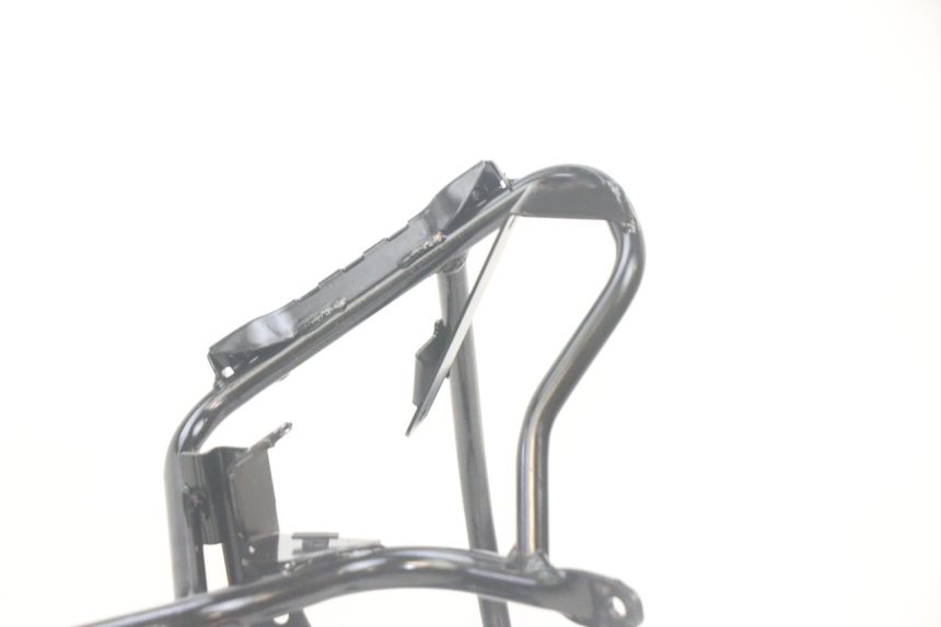 photo de CUPOLINO STAFFA PIAGGIO MP3 HPE 300 (2019 - 2026) - Altra angolazione