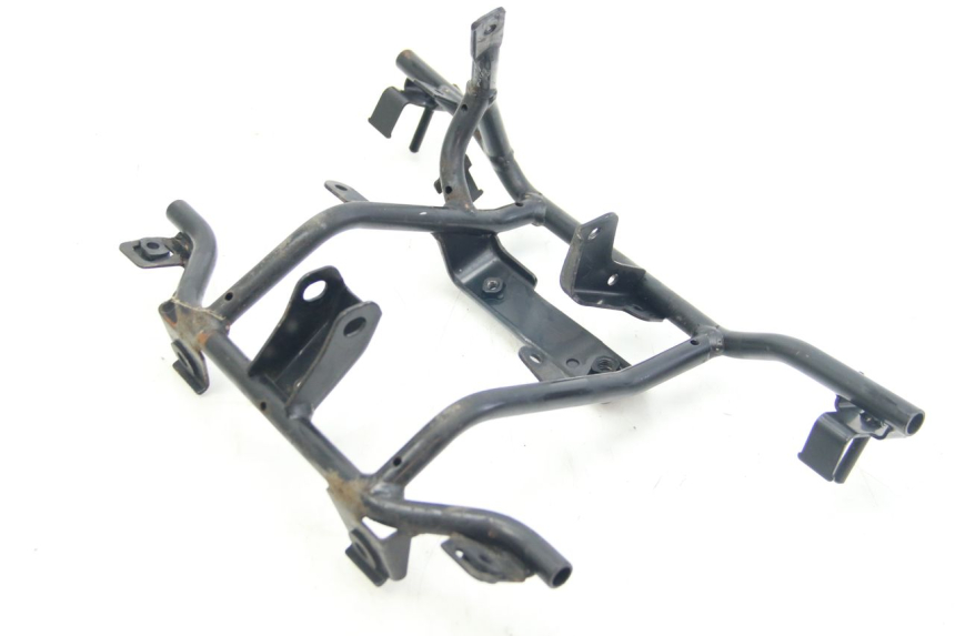 photo de ARAIA ANTERIORE SUZUKI SIXTEEN 125 (2008 - 2010)