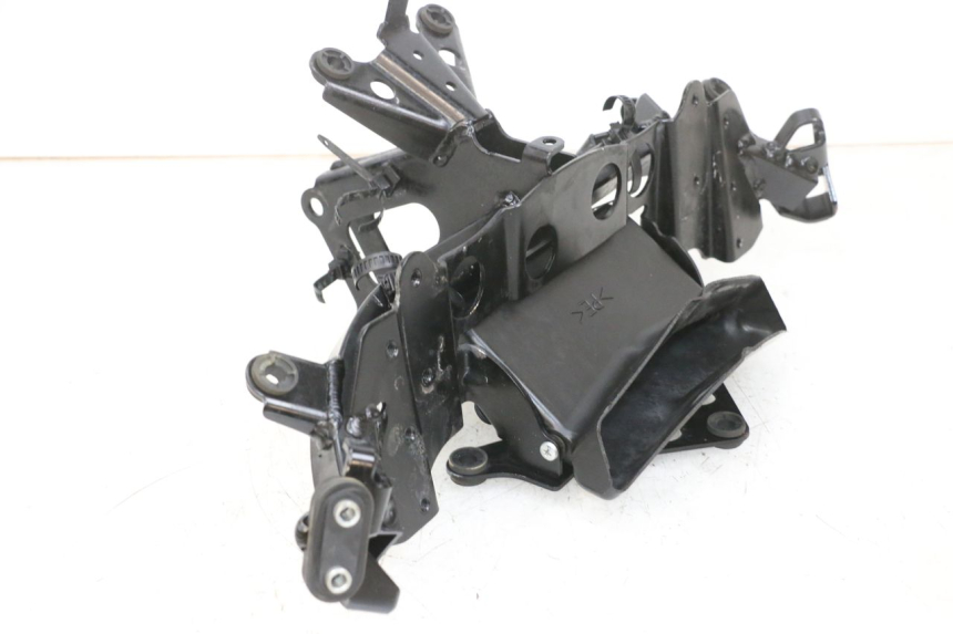 photo de PIASTRA SUPERIORE FORCELLA YAMAHA FJR ABS 1300 (2006 - 2012) - Altra angolazione