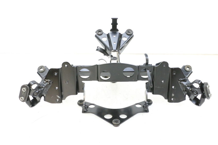 photo de PIASTRA SUPERIORE FORCELLA YAMAHA FJR ABS 1300 (2006 - 2012) - Dettagli dei punti di fissaggio
