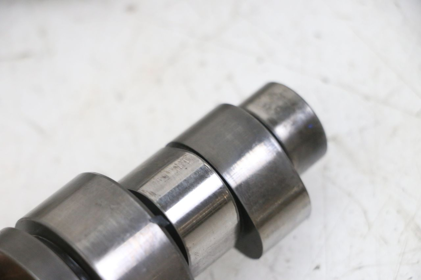 photo de ALBERO CAMME PIAGGIO VESPA GRANTURISMO 200 (2004 - 2005)