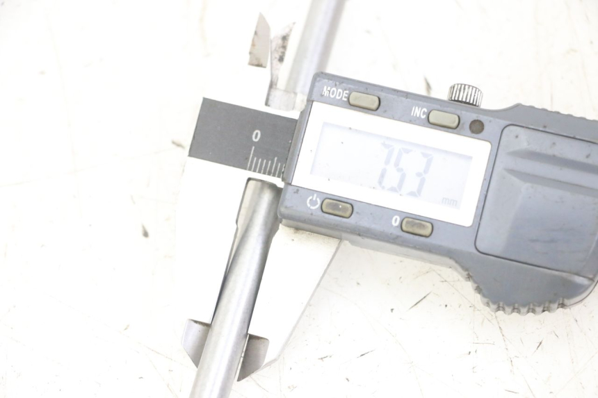 photo de ALBERO DELLA FRIZIONE SUZUKI GS GSE 500 (2001 - 2003)