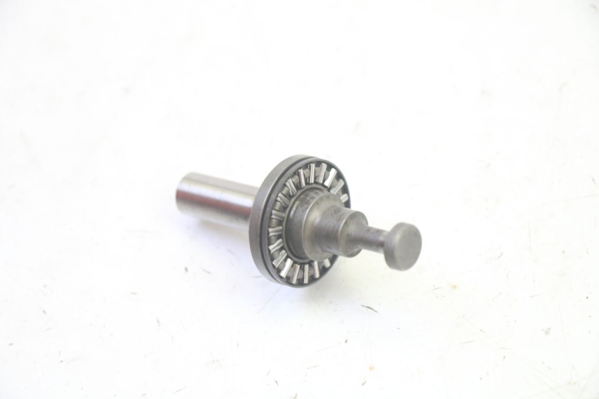 photo de ALBERO FRIZIONE KAWASAKI ZR 7 750 (1999 - 2001) - Altra angolazione