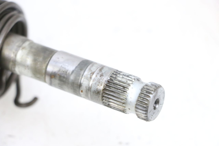 photo de ALBERO AVVIAMENTO KYMCO ZING 125 (1997 - 2003) - Primo piano tecnico