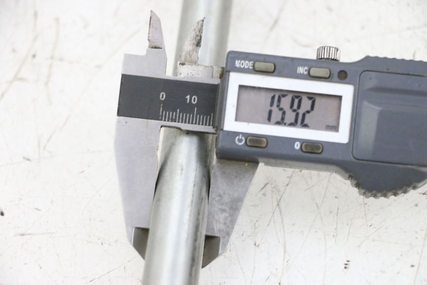 photo de ASSE FORCELLONE KAWASAKI GPZ RX 1000 (1986 - 1988) - Dettaglio del componente