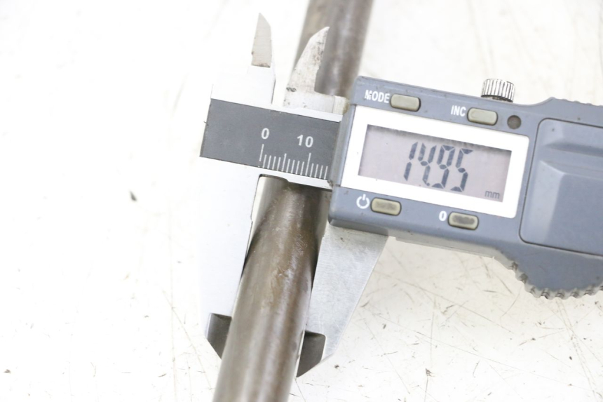 photo de ASSE FORCELLONE HONDA CBR F 1000 (1993 - 1996) - Dettaglio del componente