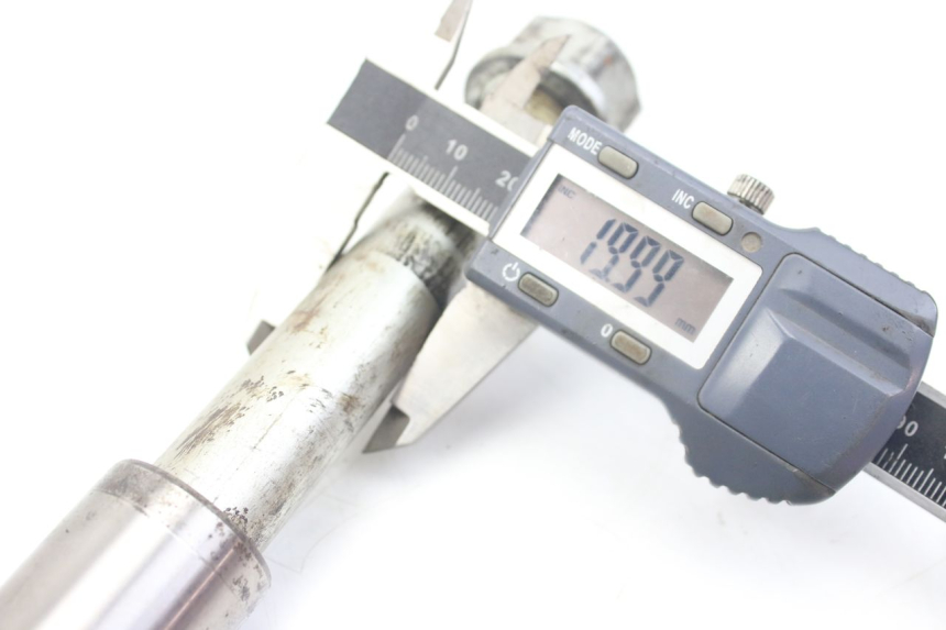 photo de ASSE BRACCIO OSCILLANTE HONDA VFR FI RC46 800 (1998 - 2001)