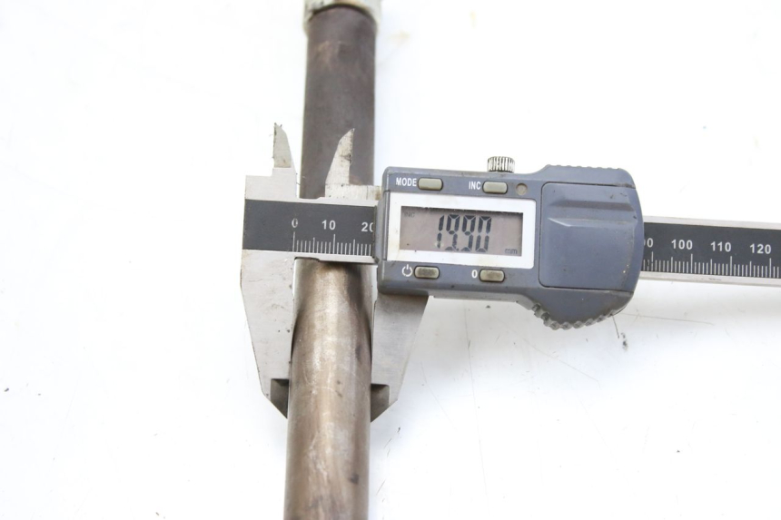 photo de ASSE BRACCIO OSCILLANTE KAWASAKI ZEPHYR 1100 ( - 1995)