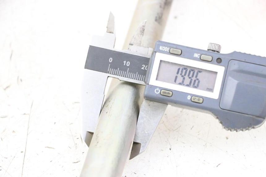 photo de ASSE BRACCIO OSCILLANTE SUZUKI GSX F GSXF 650 (2007 - 2015)