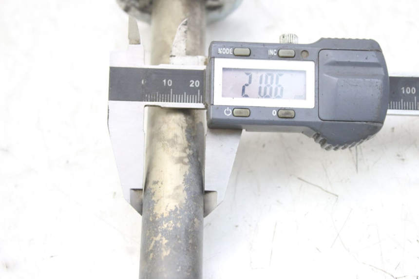 photo de ASSE BRACCIO OSCILLANTE YAMAHA YZF R1 1000 (2007 - 2008)