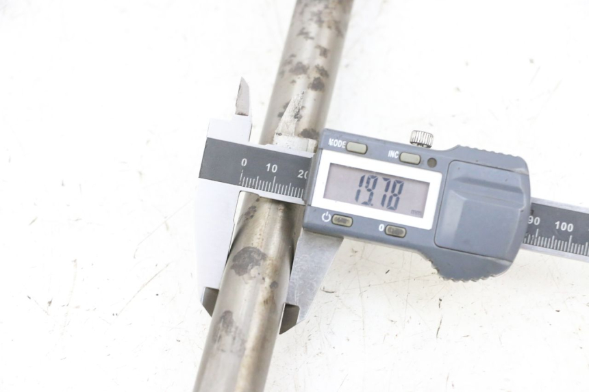 photo de ASSE FORCELLONE KAWASAKI ZR 7 750 (1999 - 2001) - Dettaglio del componente