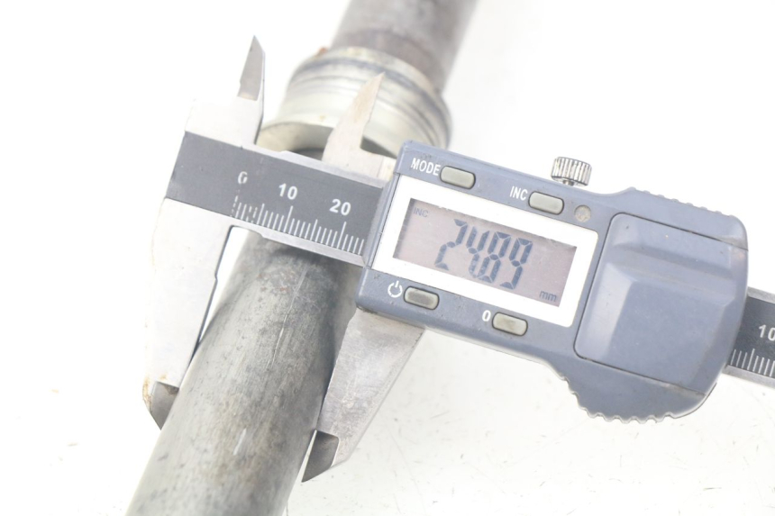 photo de ASSE RUOTA POSTERIORE HONDA CRF 250 (2016 - 2017)