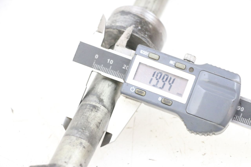 photo de ASSE SUZUKI DL V STROM 1000 (2002 - 2007) - Altra angolazione