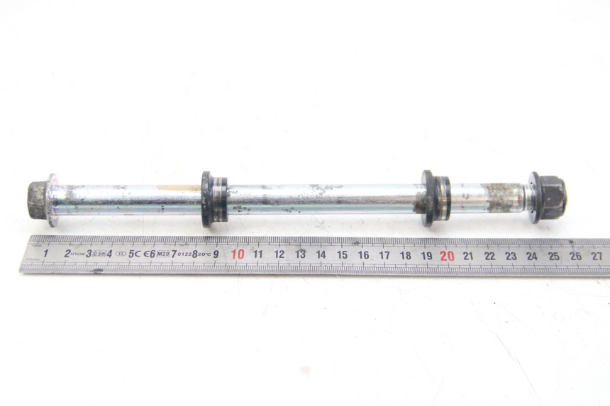 photo de ASSE RUOTA POSTERIORE YAMAHA MT ABS 125 (2014 - 2018) - Dettaglio del componente