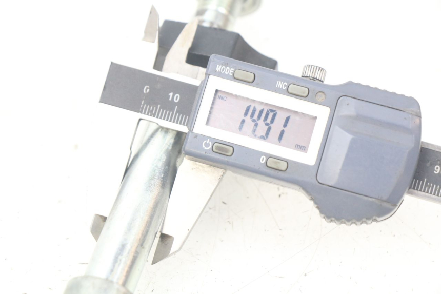 photo de ASSE RUOTA POSTERIORE APOLLO RXF 125