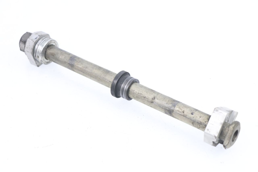 photo de ASSE RUOTA POSTERIORE TRIUMPH STREET TRIPLE 675 (2007 - 2012)