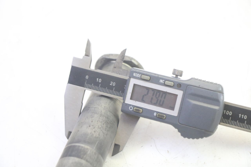 photo de ASSE YAMAHA TDM ABS 900 (2002 - 2014) - Primo piano tecnico