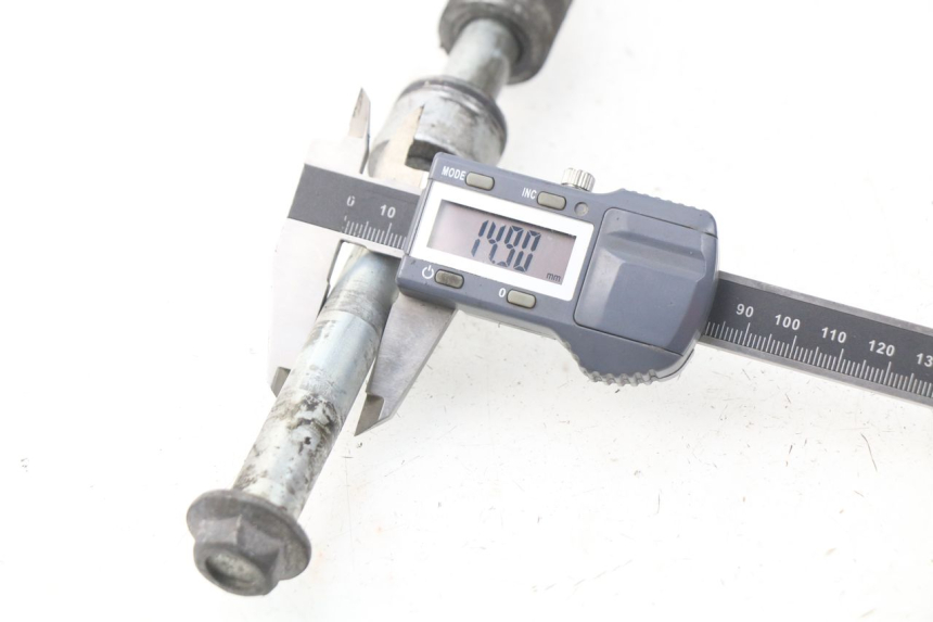 photo de ASSE RUOTA POSTERIORE HONDA XLV VARADERO 125 (2000 - 2006)