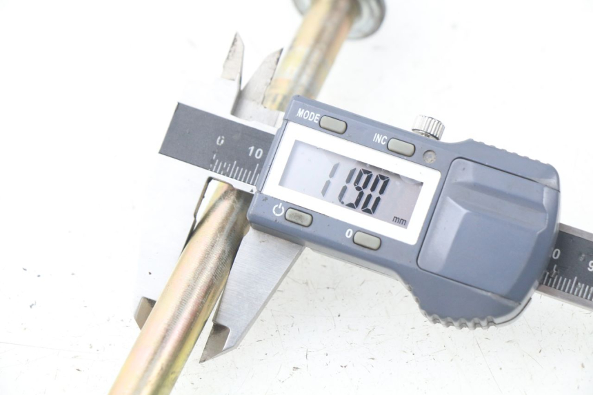 photo de ASSE RUOTA ANTERIORE KYMCO AGILITY FR 2T 50 (2012 - 2017)