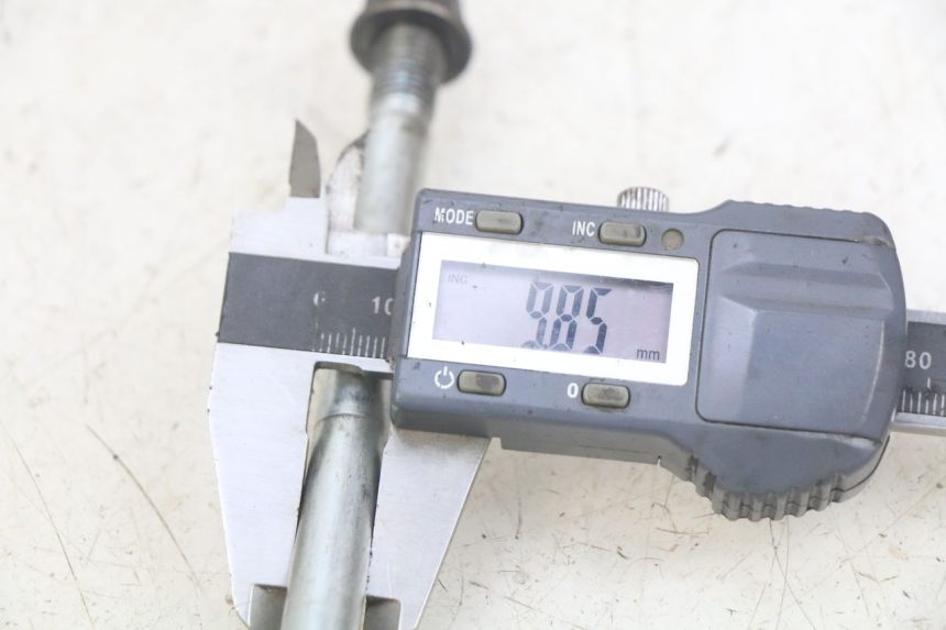 photo de ASSE RUOTA ANTERIORE YAMAHA BW'S EASY 50 (2013 - 2016)