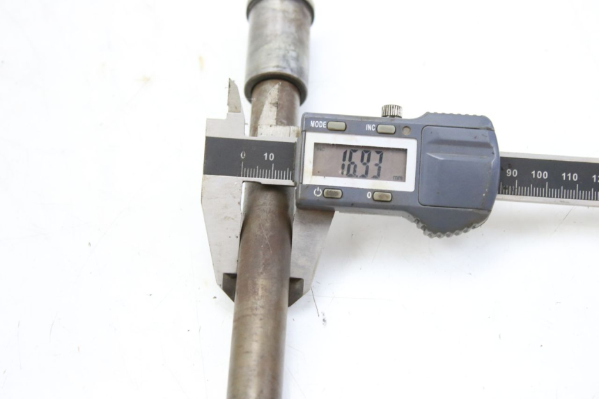 photo de ASSE RUOTA ANTERIORE KAWASAKI ZEPHYR 1100 ( - 1995)