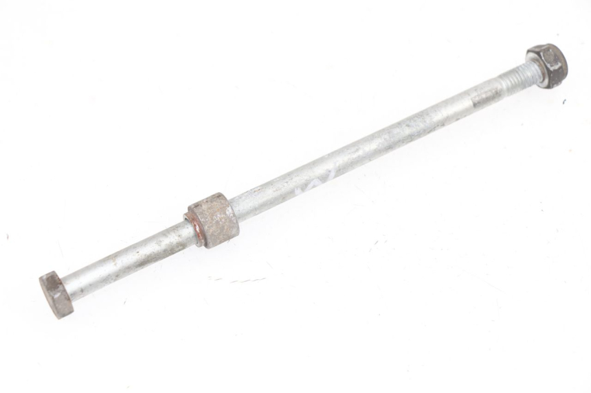 photo de ASSE RUOTA ANTERIORE PIAGGIO VESPA LX 4T 50 (2005 - 2010)