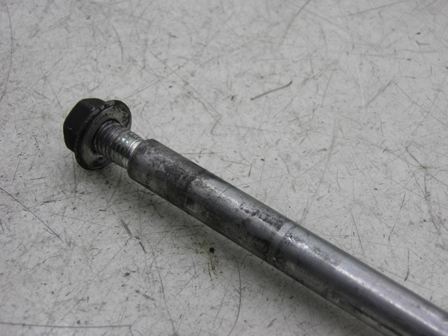 photo de ASSE RUOTA ANTERIORE PIAGGIO X8 125 (2004 - 2007)