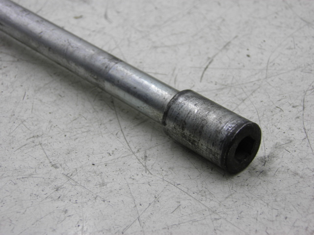 photo de ASSE RUOTA ANTERIORE PIAGGIO X8 125 (2004 - 2007)