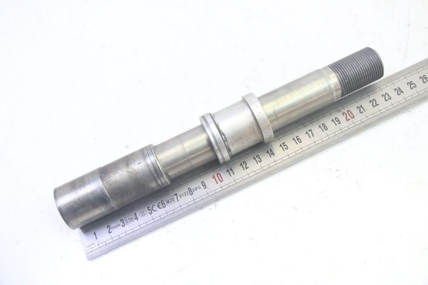 photo de ASSE RUOTA ANTERIORE BMW R RT ABS 1200 (2010 - 2014) - Zoom sullo stato d'uso