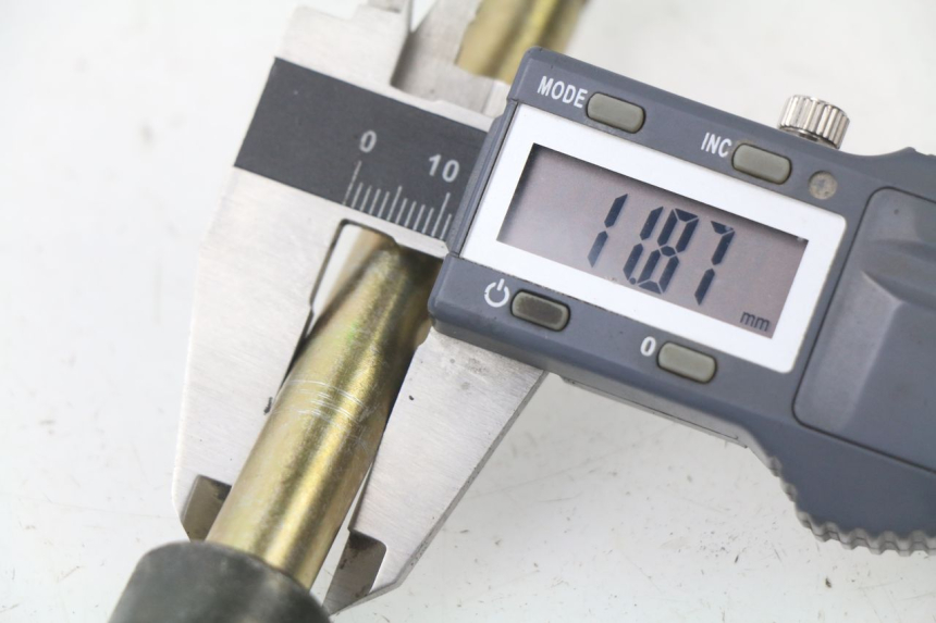 photo de ASSE RUOTA ANTERIORE RIDE RACE 2T 50 (2012 - 2017)